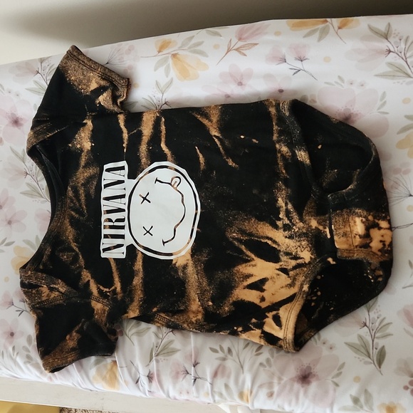 Nirvana Bleached Onsie - Picture 1 of 4